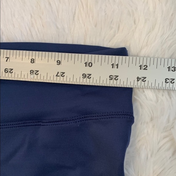 Adidas Women’s Climalite Navy and Pink Leggings Size XS - Picture 7 of 7